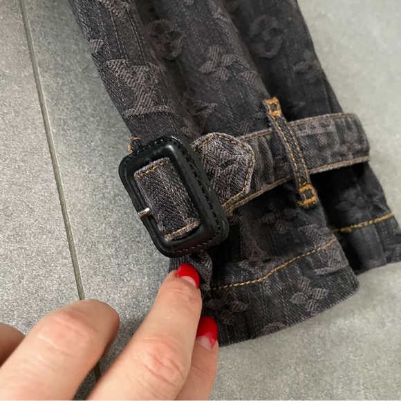 Louis Vuitton denim coat - Picture 4 of 16